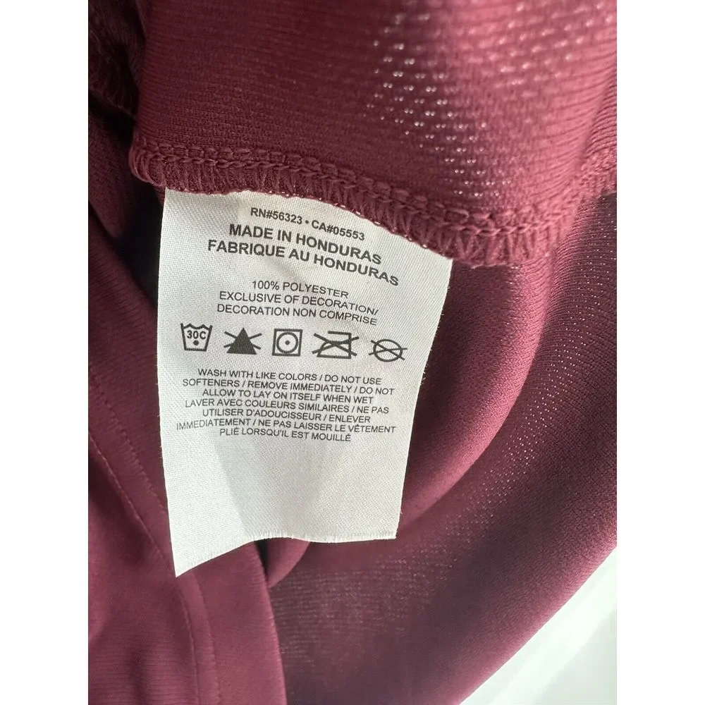 Nike Team Engineered Jersey Nike Dri Fit Size Small‎ Maroon And White Tank